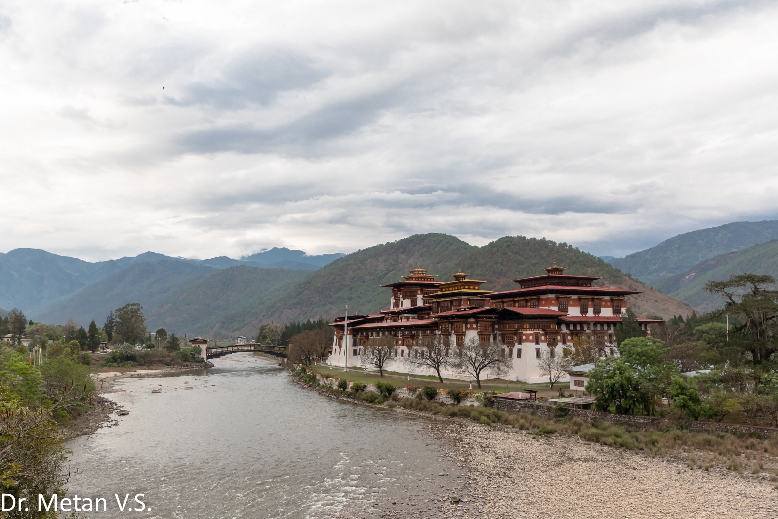 Bhutan Dr Vyankatesh Metan Solapur Lanscape s 1575x1050