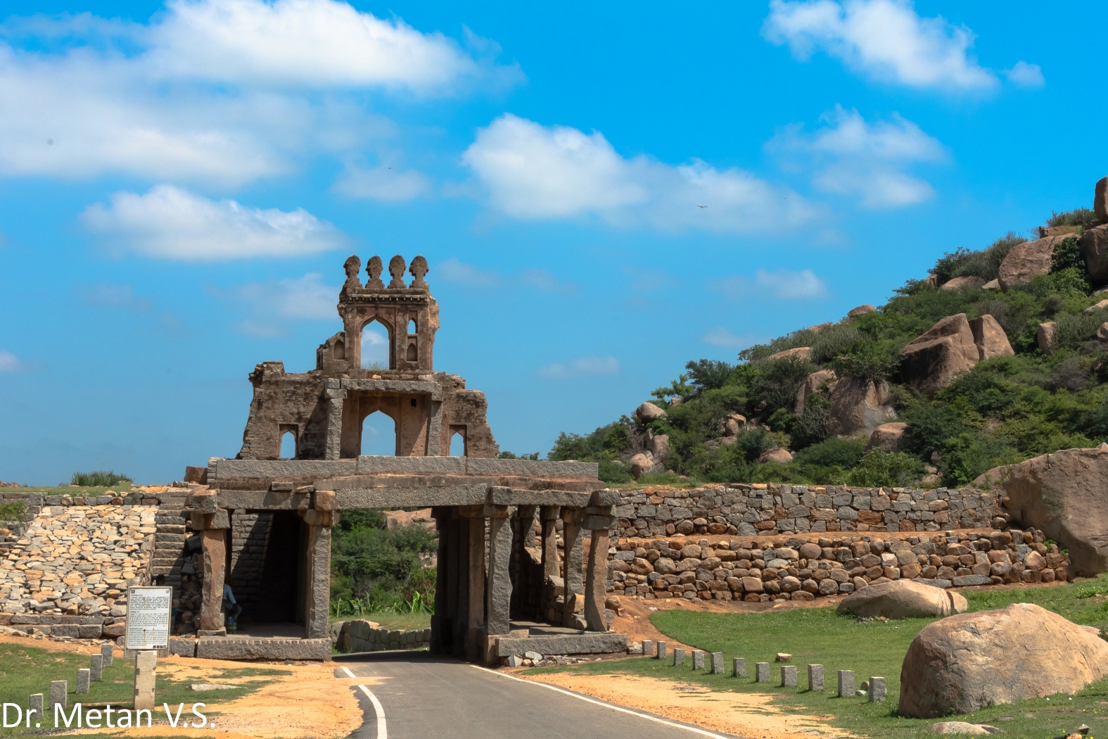 Dr Vyankatesh Metan Solapur Art E 1575x1050