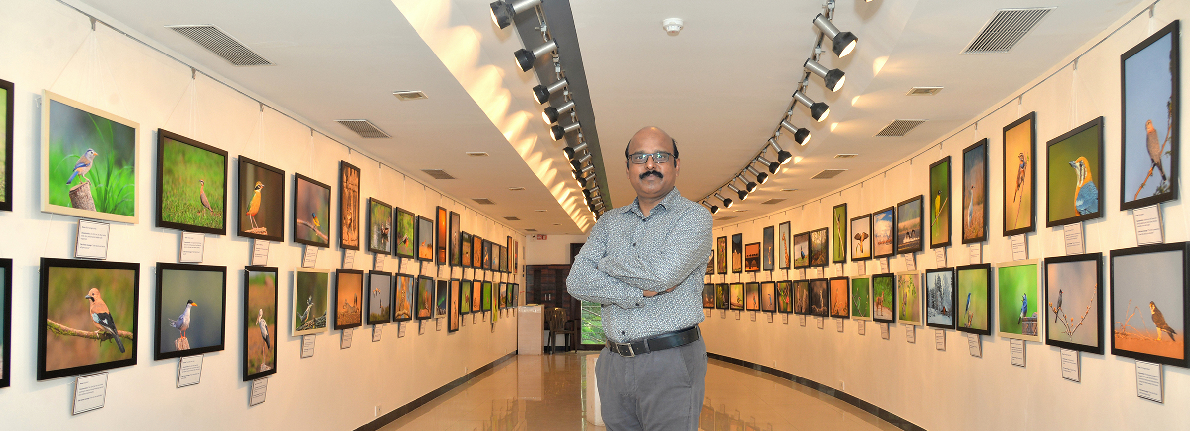 Exhibition at Jehangir Art Gallery Mumbai Dr Vyankatesh Metan V