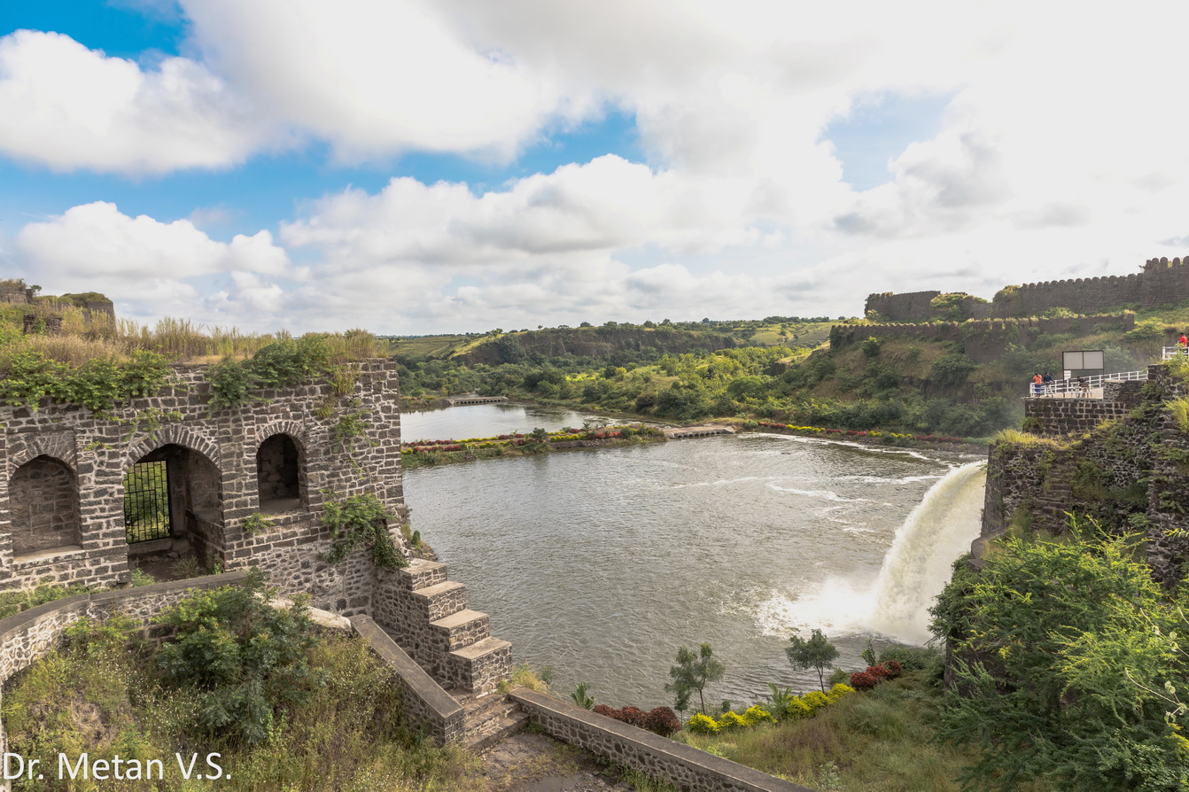 Naldurg Fort Dr Vyankatesh Metan Solapur Lanscape Ha