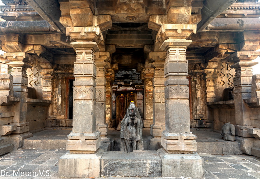 17 Shri Harihareshwar Temples Hattarsang Kudal sangam Solapur Dr Vyankatesh Metan E 1