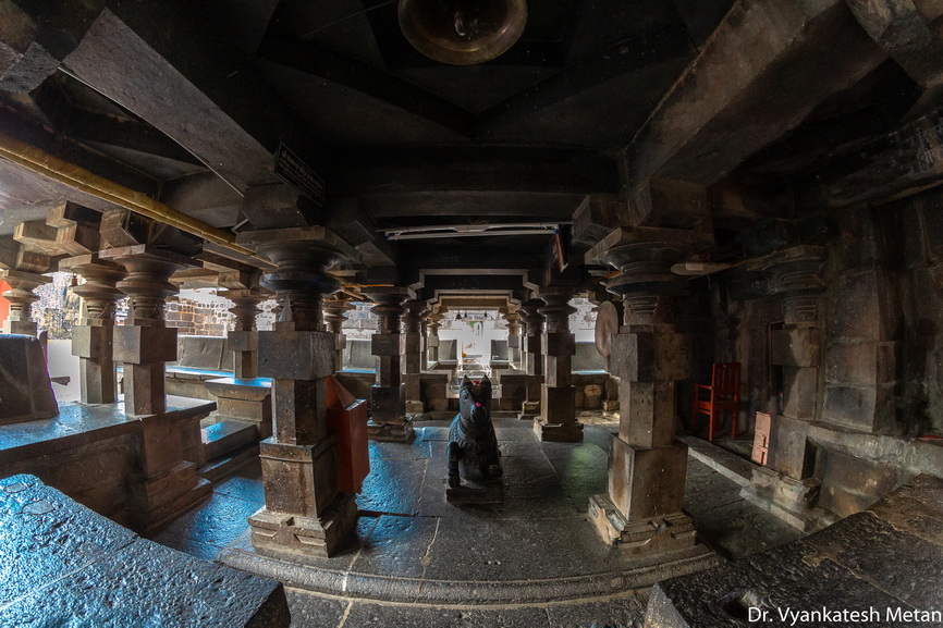 60 Shri Sangmeshwar Temple Hattarsang Kudal sangam image Solapur Dr Vyankatesh Metan B39 1