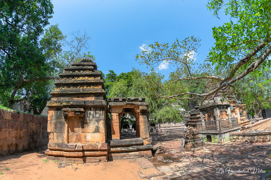 Shiva temple in Mahakuteshwara temples complex Mahakuta image by Dr Vyankatesh Metan from SolapuR 33